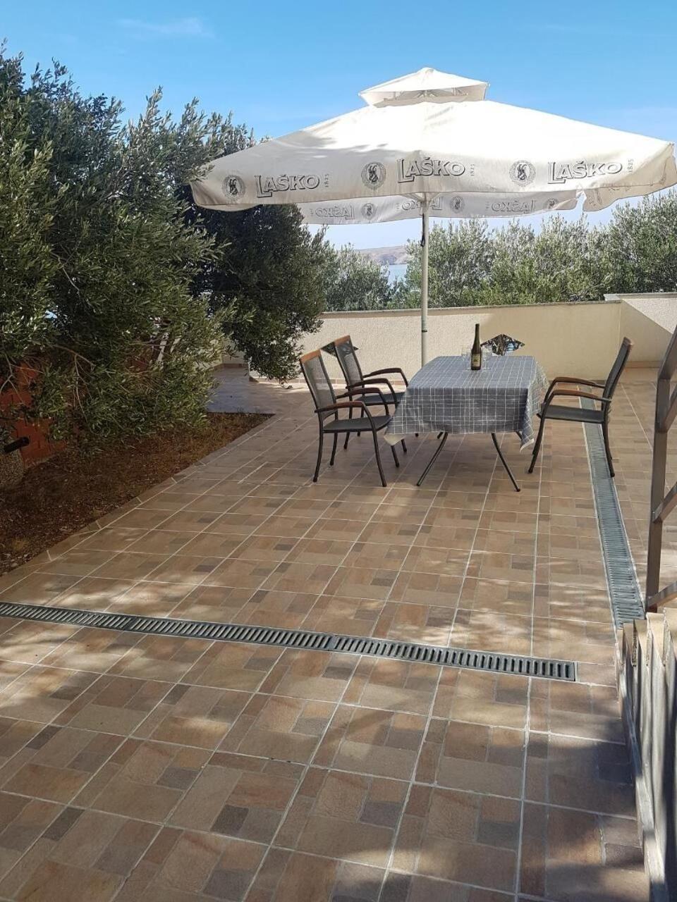 Apartments Domagoj - On The Beach Lukovo Šugarje Екстериор снимка