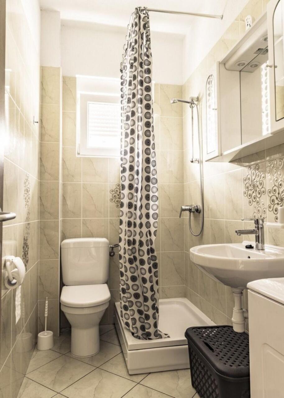 Apartments Domagoj - On The Beach Lukovo Šugarje Екстериор снимка