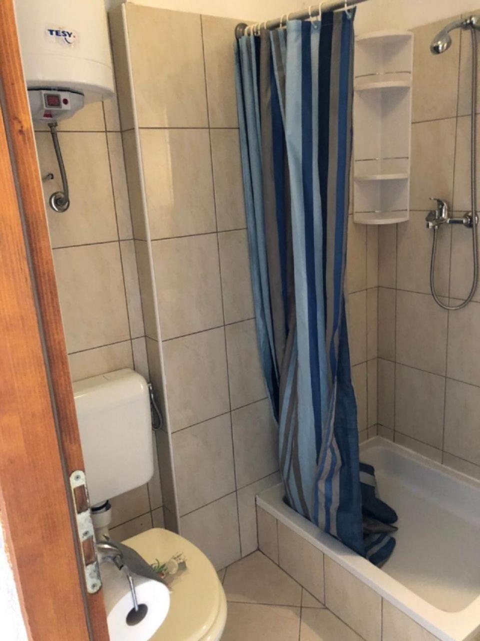 Apartments Domagoj - On The Beach Lukovo Šugarje Екстериор снимка