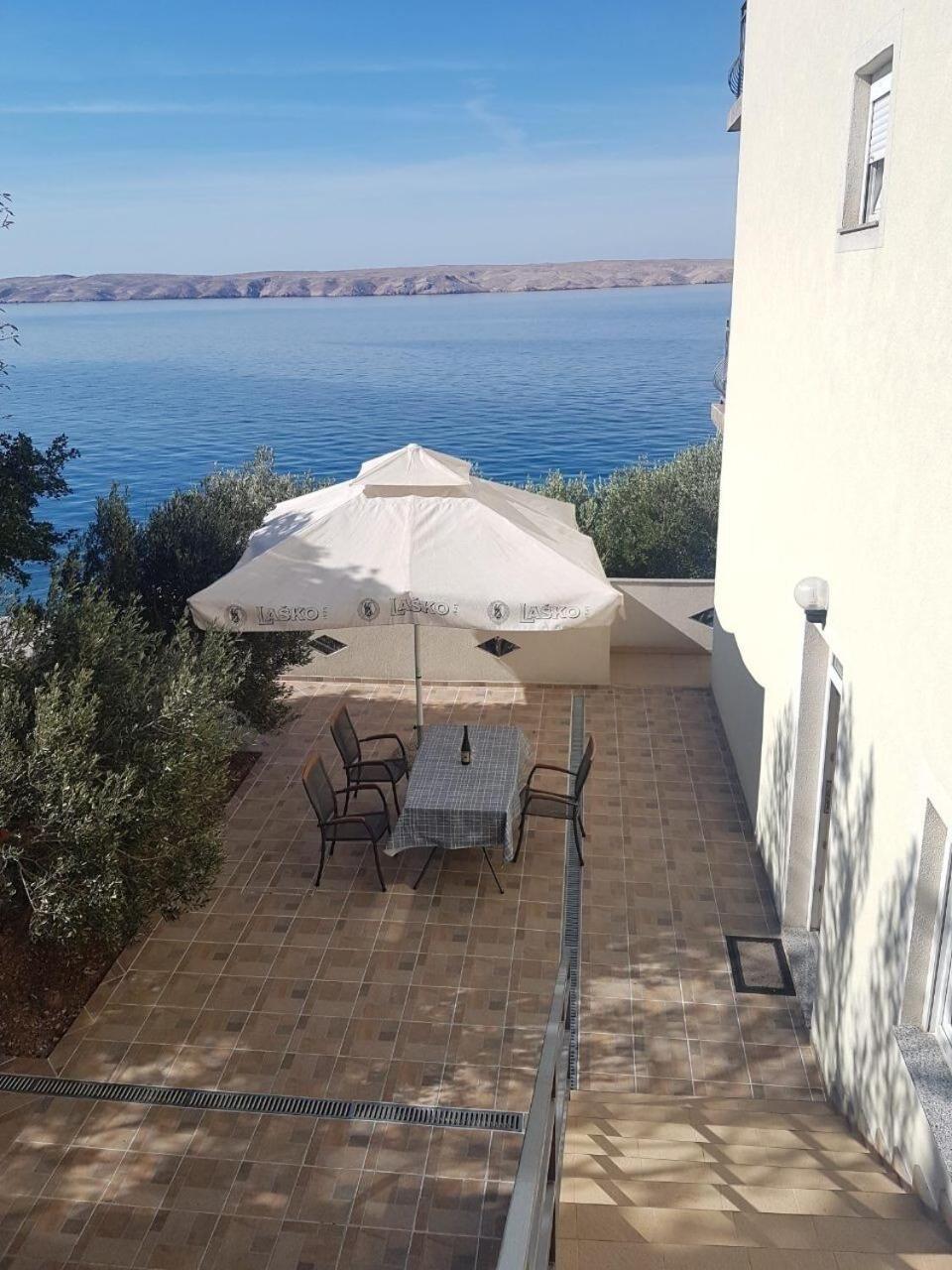 Apartments Domagoj - On The Beach Lukovo Šugarje Екстериор снимка